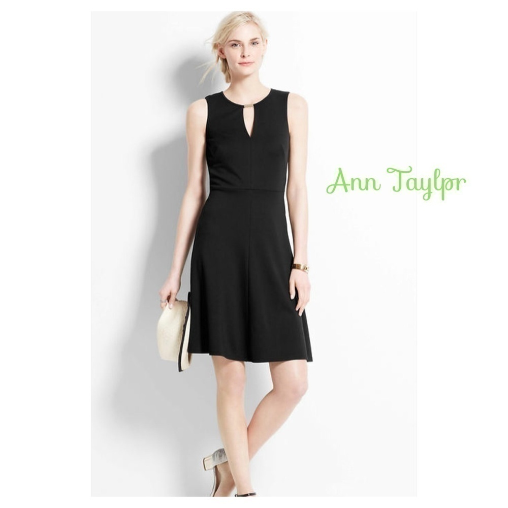 New - Ann Taylor keyhole dress